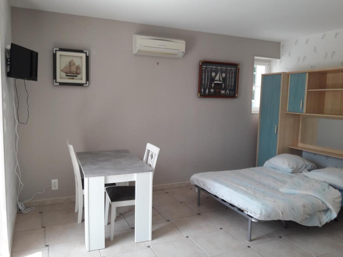 Logis De Lange Studio 2 P Saint-Hilaire-la-Palud Εξωτερικό φωτογραφία