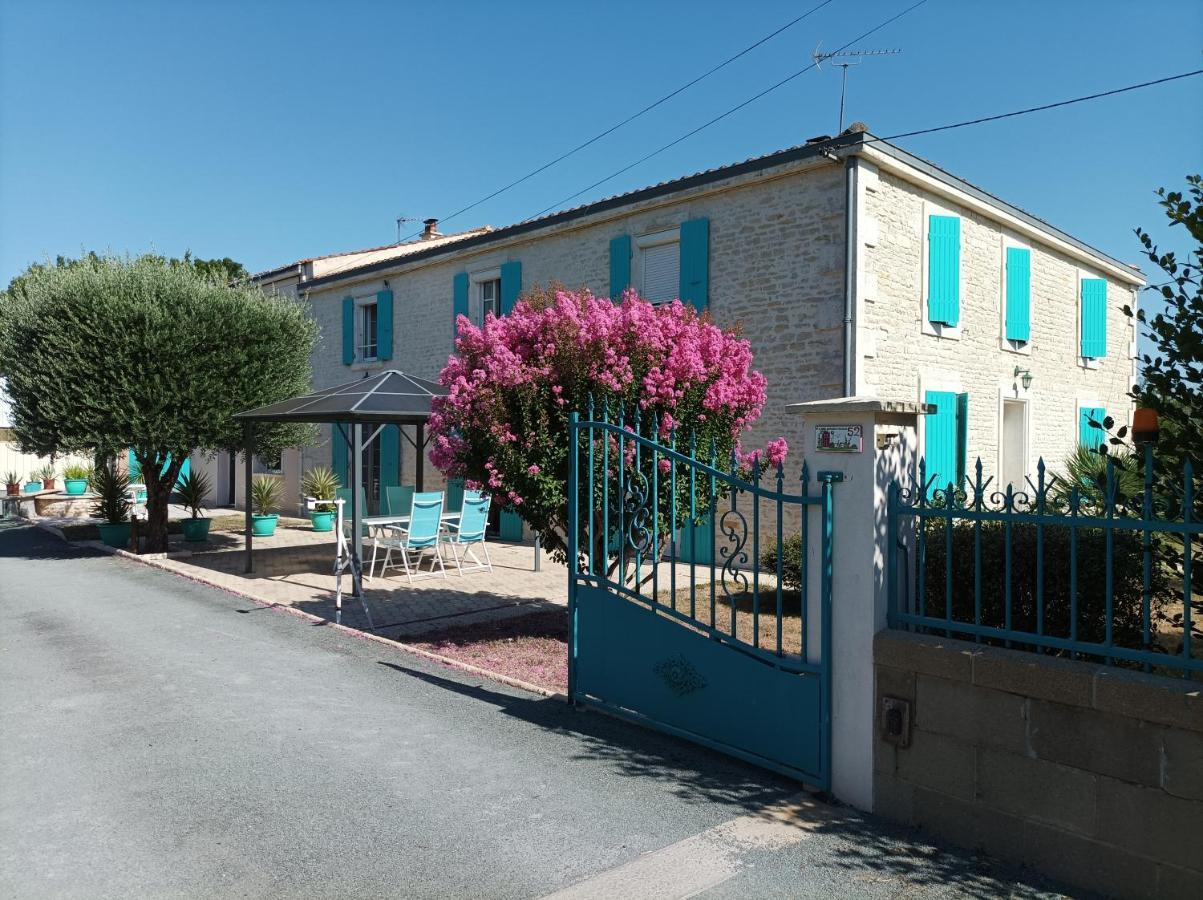 Logis De Lange Studio 2 P Saint-Hilaire-la-Palud Εξωτερικό φωτογραφία