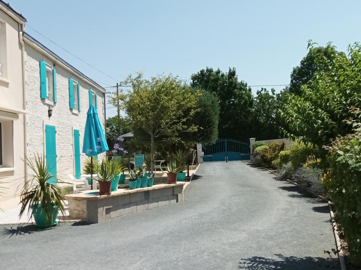 Logis De Lange Studio 2 P Saint-Hilaire-la-Palud Εξωτερικό φωτογραφία